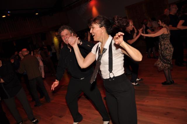 min 2010 02 07 station danse 081